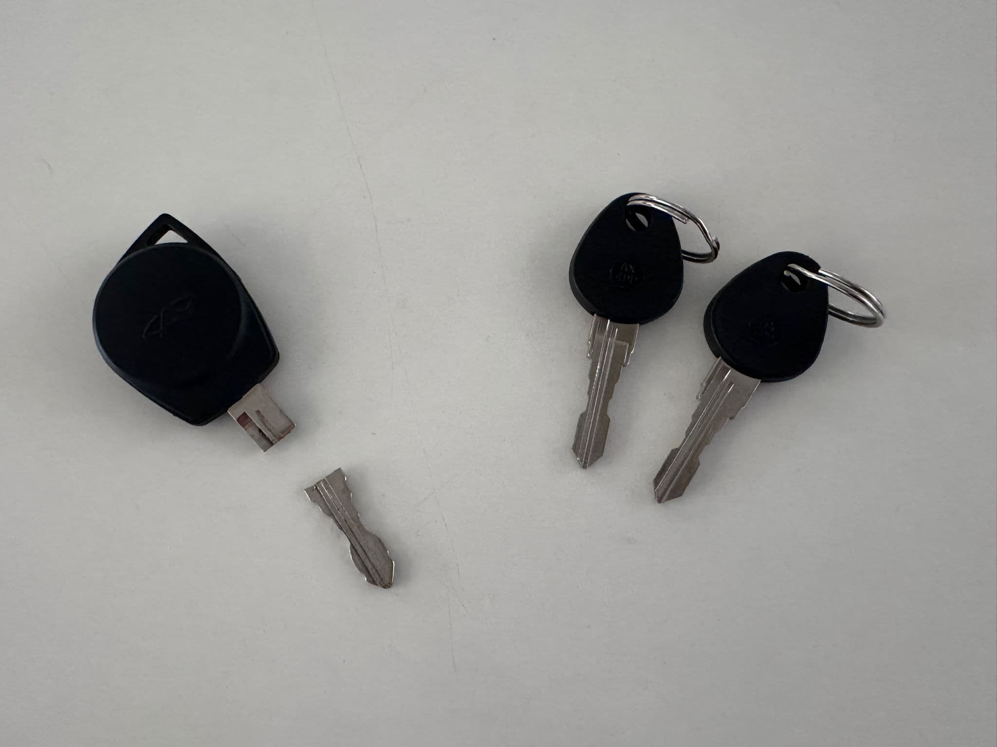 Ersatzschlüssel für ARI Motors Fahrzeuge nachbestellen – so funktioniert es