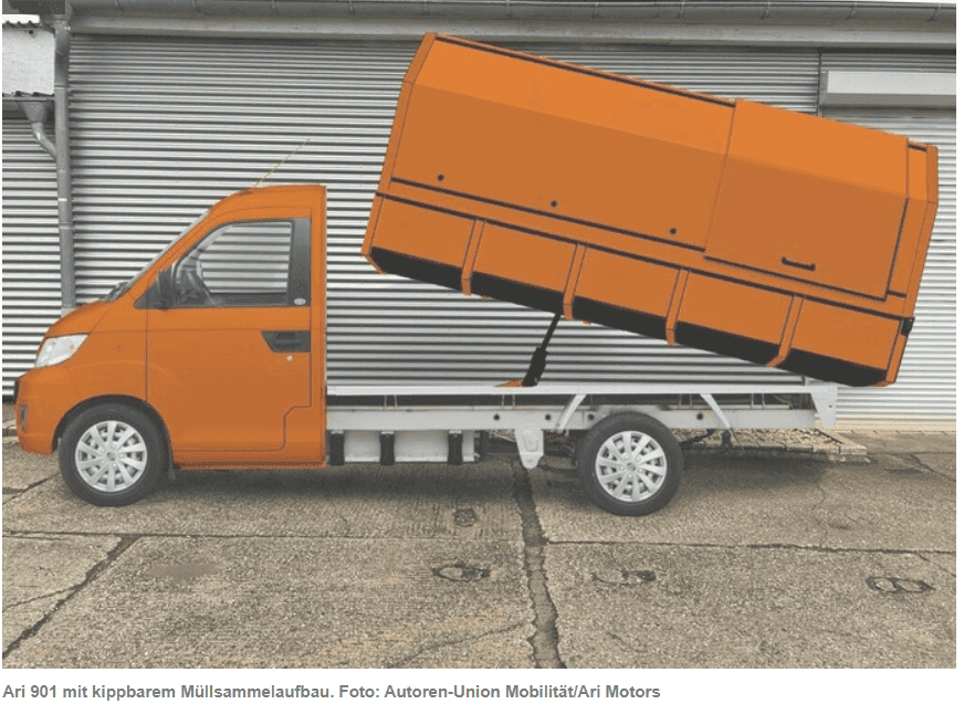 Motorzeitung o ARI 901, który teraz może również zbierać śmieci.