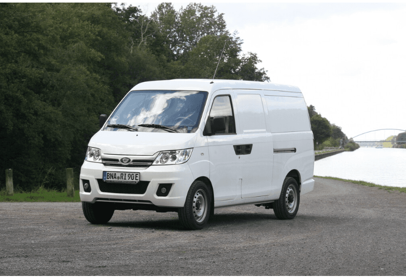 Fahrbericht von Car-editors zum ARI 901 Kastenwagen