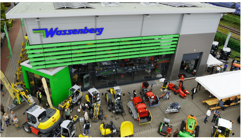 ARI Motors Dealer w Grevenbroich: Firma Wassenberg GmbH poszerza swoją ofertę o pojazdy elektryczne ARI i prezentuje je z sukcesem podczas Dnia Komunalnego.