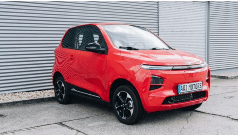 Autotriti lobt ARI 902 - małą bagażówkę z dużym bagażnikiem