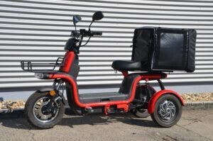 ARI 145 – Una scooter eléctrica, rubusta, versátil y dinámica
